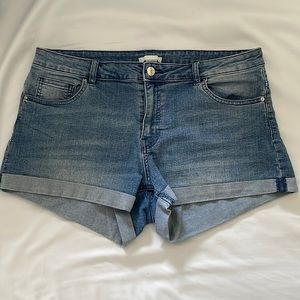 H&M Medium Wash Denim Shorts